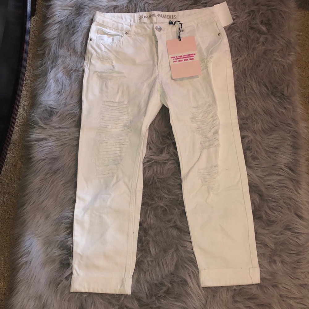 Almost Famous Boyfriend Jeans